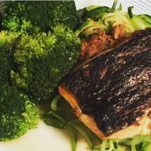 Teriyaki Salmon with Steamed Broccoli and Zoodles